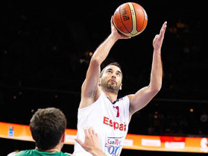 A España le es suficiente un tercer periodo devastador para certificar su pase a semifinales