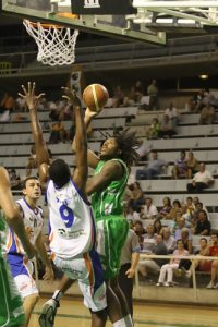 Maurice McNeil deja LOBE Huesca