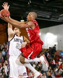 BJ Spencer: “Lo cierto es que en España todo el mundo juega duro sin importar el nivel en que se esté”