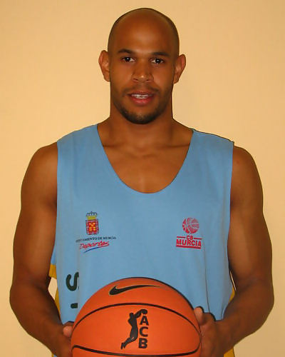 Josh Fisher, al Polaris World Murcia con contrato temporal