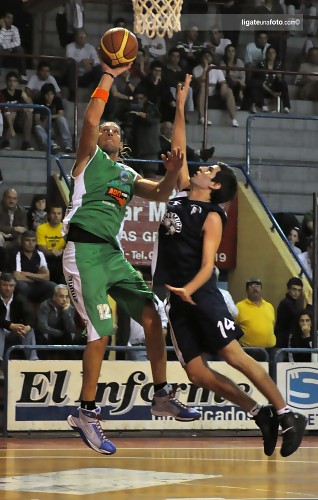 En busca de la felicidad: Walter Herrmann vuelve a jugar tras 16 meses