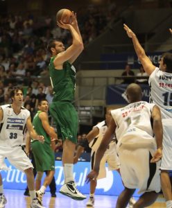 Joel Freeland, así se forja una estrella