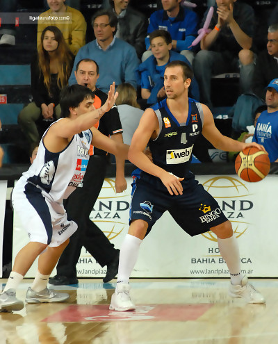 Liga argentina LNB (J9 y J10): Pepe Sánchez lleva a su equipo a la cima; la palabra de Derrick Alston y Juan Espil; Leiva y un ridiculo porcentaje en libres