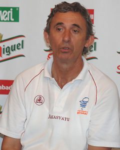 Pesic se obsesiona con el rebote ofensivo del DKV y Aíto no espera sorprender al serbio