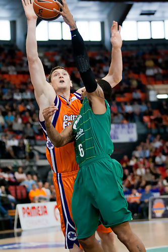 El Valencia Basket renueva a Serhiy Lishchuk hasta 2014