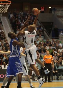 La otra estadística en la Liga Endesa (J27): Bernard Hopkins, rey de la productividad a los 39. Lamont Barnes, perfecto en ataque. Curtis Borchardt vuelve a volar. Primer cuarto para soñar de Nocioni