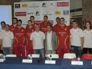 Attila Farkas cortado