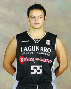 Asier Zengotitabengoa será miembro permanente de la plantilla de iurbentia Bilbao Basket la próxima temporada