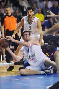 Zoco Europeo: Ksistof Lavrinovic se reune con su gemelo Darjus en Kaunas. Rakocevic regresa a casa. Chatman, a Kazan; Goree, a Cholet. Bobby Brown, sustituto de McCalebb en Siena. Y mucho más