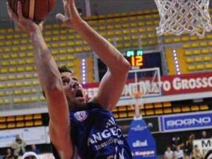 Lega (J6): Scariolo puede con Pianigiani en un duelo donde triunfó il Gallo; Albert Miralles vuelve a estar entre los mejores y el ex ACB, Voskuil (Piacenza) anota 9 triples en Legadue