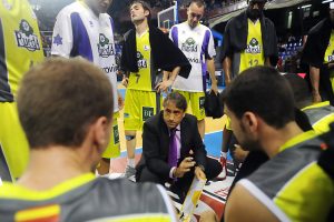 Luis Casimiro, otro entrenador que cae