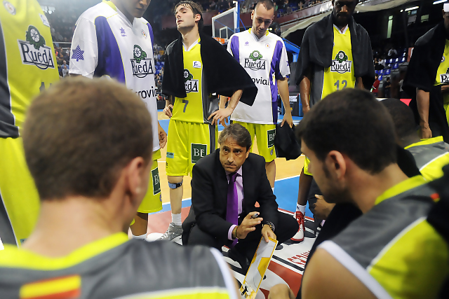 Luis Casimiro, otro entrenador que cae