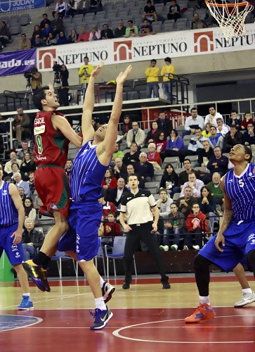 Francis Sánchez rescinde con CB Granada: su futuro, entre Canarias, Burgos y Rioja