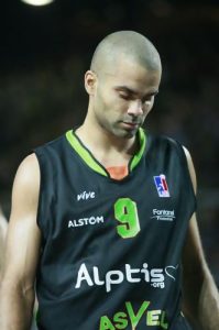 LNB Pro A (J8): <i>Au revoir, les gars!</i> Francia dice adios a sus NBA, que se lucen en su despedida; Kunter se siente traicionado por sus americanos, y nuevo golpe para el HTV