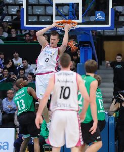 Los grandes clubes rusos lanzan sus redes sobre el mercado de la Liga Endesa