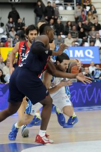 Solobasket <i>One on One</i> Copa del Rey 2012 (I): Caja Laboral <i>vs</i> Lagun Aro GBC