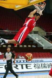 Liga china: los Beijing Ducks se desinflan; JR Smith se va hasta los 51 puntos y Osama Daghles suma un triple-doble