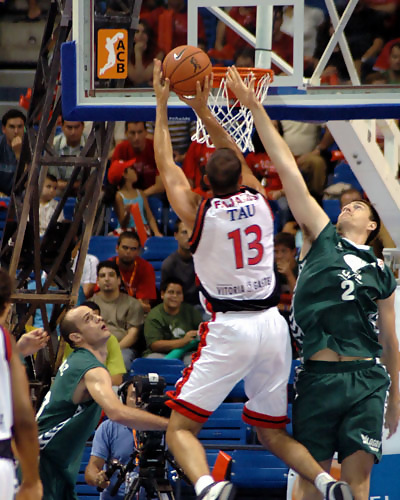 Diego Fajardo jugará en el Bruesa GBC