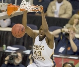 Lega (J13): Tony Easley (Sardegna), de Legadue a MVP de la jornada; Montepaschi lidera la clasificación seguido por Milano y Virtus de Bologna; Charlie Bell reforzará al Pepsi Caserta