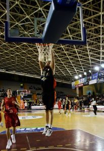 Melilla Baloncesto ficha a José Amador