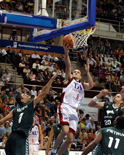 Euroliga (J10, miércoles); Tau y Winterthur Barcelona certifican su pase, el DKV Joventut da un importante paso