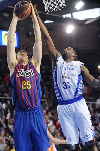 Lamont Barnes, experiencia para la pintura de Asefa Estudiantes