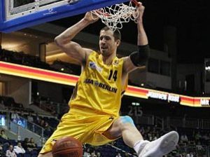 Liga Alemana (J22 y J23): Chris Ensminger y Adam Chubb fueron los dominadores de la doble jornada germana en la que Jared Jordan dio 18 asistencias