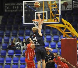 Luke Sikma ficha por el Autocid Ford Burgos