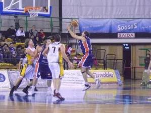 Adecco Plata J13: Aurteneche y River Andorra se jugarán la Copa Adecco Plata. Papa MBaye, MVP de la jornada