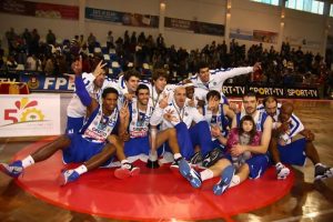 Liga Portuguesa LPB (Copa de la Liga): Porto se lleva el título; Barreirense da la sorpresa en semis y vende cara la derrota en la final; Hill, MVP