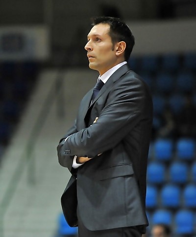 Natxo Lezkano seguirá dirigiendo a Palencia Baloncesto