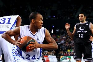 Tyrone Ellis se retira