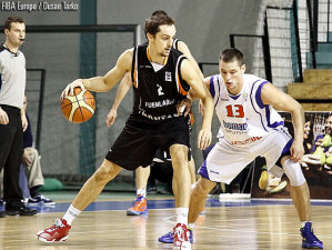 El Fuenla está prácticamente en cuartos de final de la Eurochallenge tras ganar en Rusia