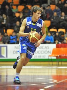 Devon Van Oostrum jugará en Cáceres