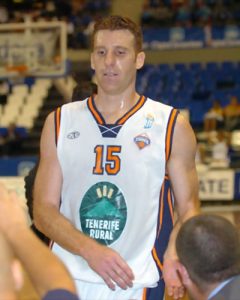 Iván Rodríguez renueva y cumplirá su octava temporada seguida en el Tenerife Rural