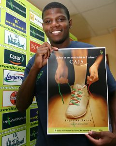 Antonio Bueno la cara, Hollis Price la cruz