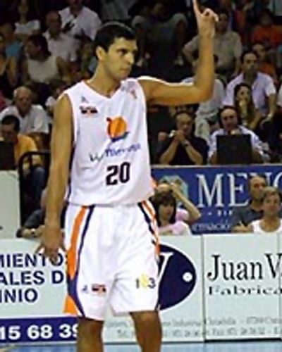 Daniel Farabello, baja para un mes