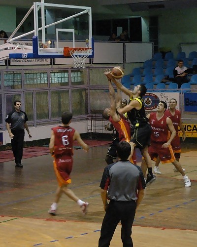 Lolo Castro ya ha debutado cubriendo la baja de Flinder Boyd