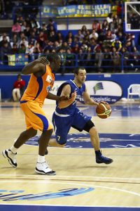 Troy DeVries, cerrado en Assignia Manresa las dos próximas temporadas