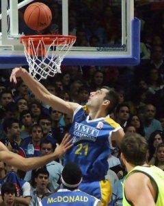 Nikolic se reivindica ofensivamente ante el CSU Asesoft Ploiesti (89-97)