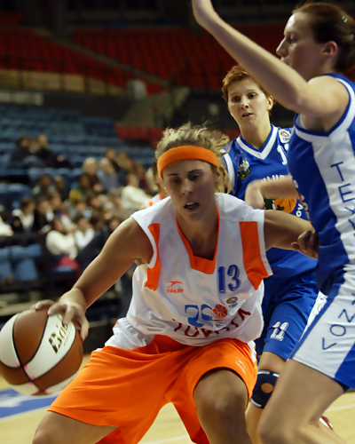 Amaya Valdemoro: “En Rusia estoy muy a gusto”