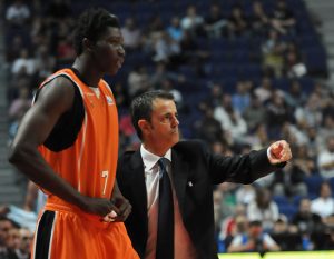 Massine Fall se suma a Óbila Club de Basket