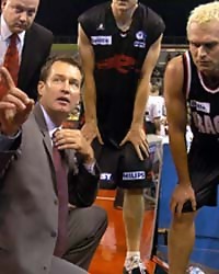 Mark Price dimitió como entrenador, Shane Heal será entrenador-jugador y Todd Fuller, cortado