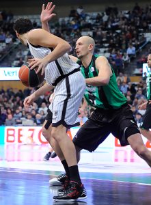 Lagun Aro GBC: Lubos Barton, cerca; Nikos Barlos, en la recámara; y Abrines, casi descartado