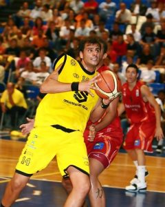 Javi Román se compromete con el Leche Río Breogán