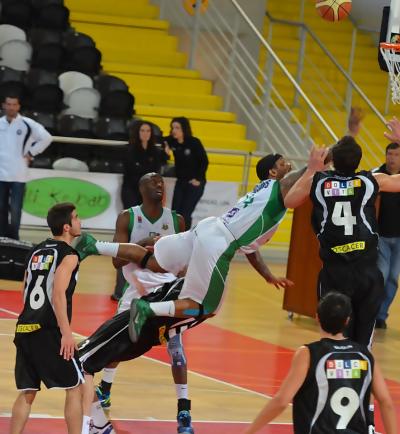 Liga Portuguesa LPB (Cuartos): FC Porto y Benfica cumplen la lógica, Lusitania y CAB Madeira ponen boca abajo sus eliminatorias; Fernándes, MVP
