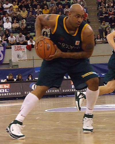 Fizer habla de su futuro: “Prefiero la oferta del Maccabi a esperar a los equipos de la NBA”