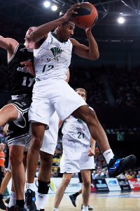 Zoco Europeo: Darden y Darjus Lavrinovic, al Zalgiris. Los candidatos a sustituir a McCalebb en Siena (Corey Fisher, el favorito). Y las bromas de Beverley