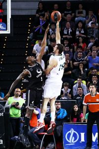 Joel Freeland comunica al Unicaja su intención de marchar a la NBA