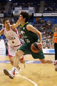 46 jugadores de las ligas FEB han dado el salto a la liga Endesa en el 2012. ¿Éxito del “Método FEB”, mérito de los clubs o crisis galopante? Éste es el debate